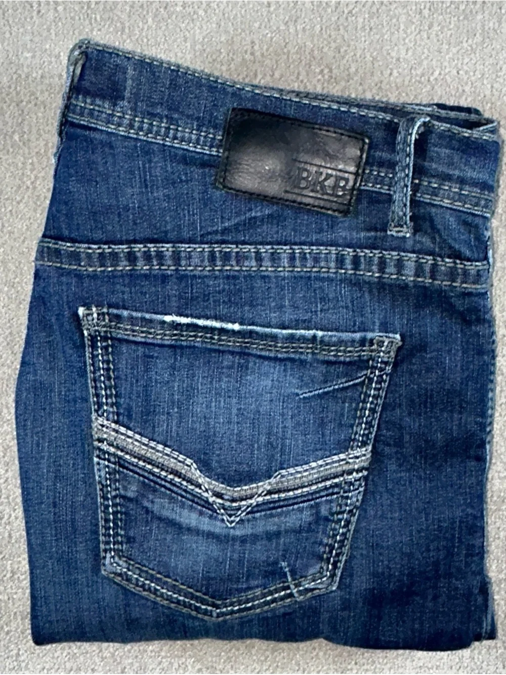 BKE Tyler Straight Stretch Jeans Mens 36XL Blue Distressed Denim Pants